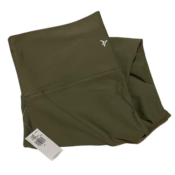 Old Navy Activewear Cropped Yoga Pants - Picture 3 of 5